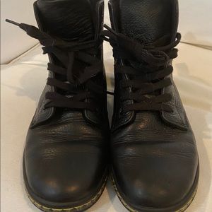 Dr. Marten’s  Size 8
